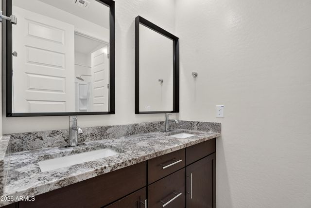 17207 N 10TH Street, Phoenix, AZ 85022