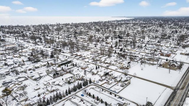 23443 Donaldson Street, Clinton Township, MI 48035