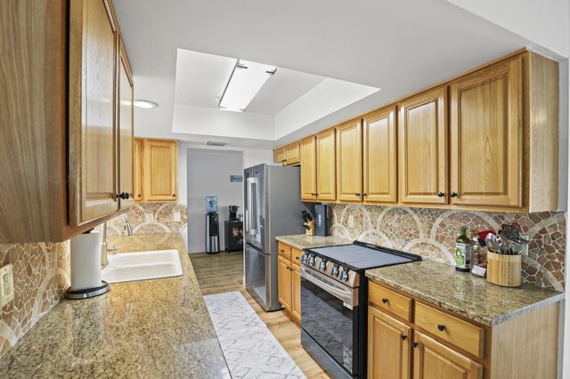 4403 Fuschia Circle N, Palm Beach Gardens, FL 33410