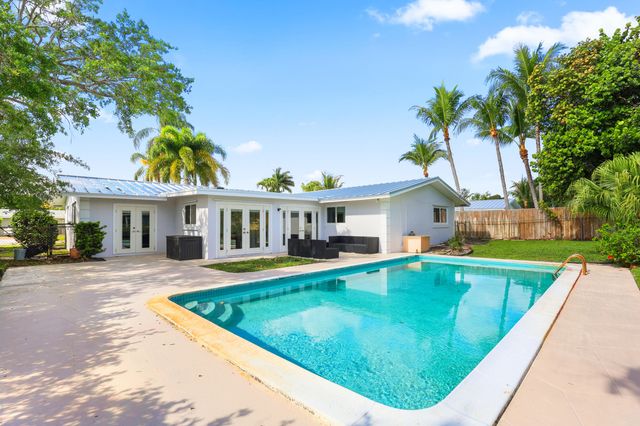 4403 Fuschia Circle N, Palm Beach Gardens, FL 33410