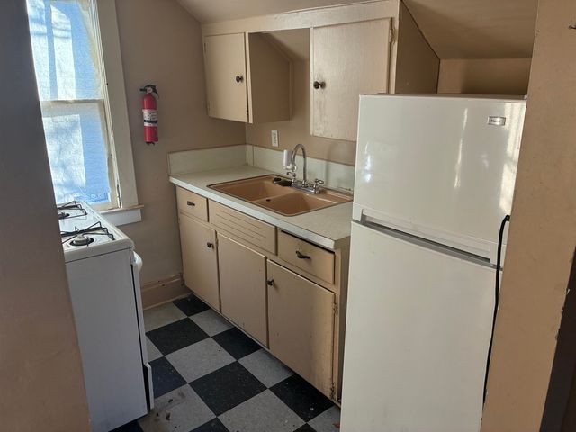 1826 Dakota Avenue, Flint, MI 48506