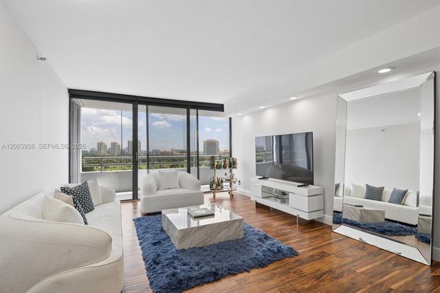 20225 NE 34th Ct 1014, Aventura, FL 33180