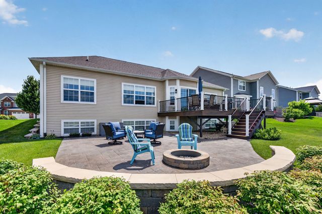 21325 Willow Pass, Shorewood, IL 60404