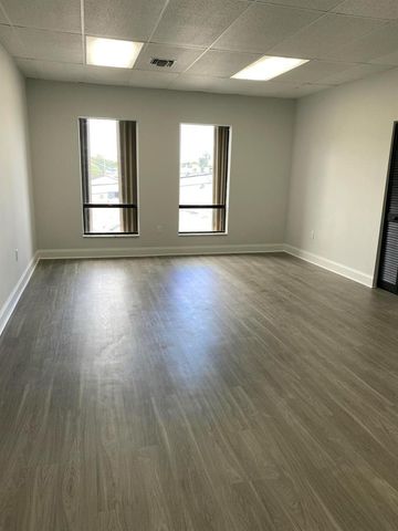3141 S Military Trail 100-213, Lake Worth, FL 33463