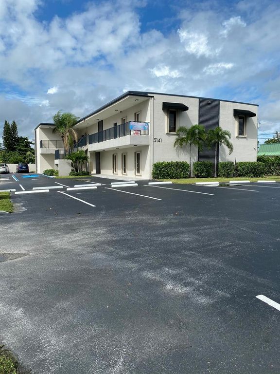 3141 S Military Trail 100-213, Lake Worth, FL 33463