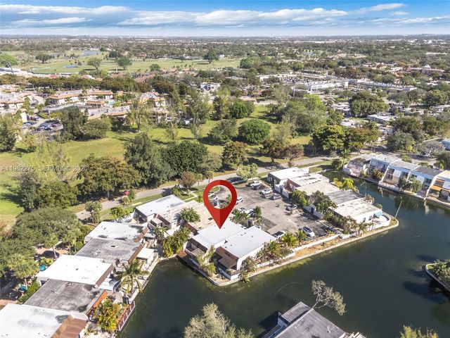 7412 Big Cypress Dr, Miami Lakes, FL 33014