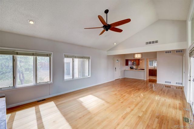 7857 S University Way, Centennial, CO 80122