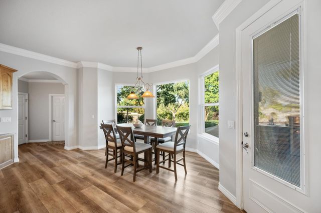 10714 Amerine Ln, Oakdale, CA 95361