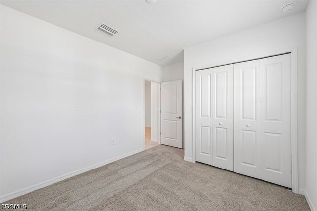 235 Lakeside Breeze WAY, Lehigh Acres, FL 33936