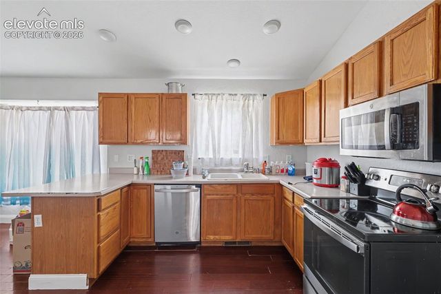 305 Alma Avenue, Pueblo, CO 81004