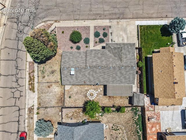 305 Alma Avenue, Pueblo, CO 81004