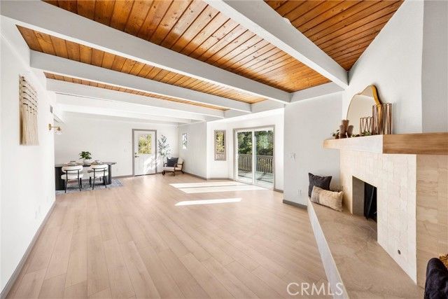 1113 N Grass Valley, Lake Arrowhead, CA 92352