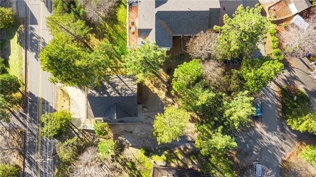 1113 N Grass Valley, Lake Arrowhead, CA 92352