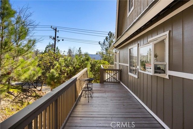 1113 N Grass Valley, Lake Arrowhead, CA 92352