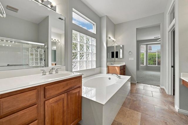 35148 Minuet Drive, Palm Desert, CA 92211