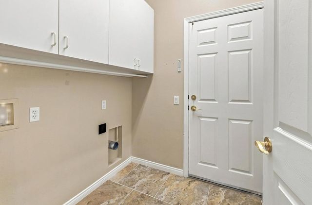 35148 Minuet Drive, Palm Desert, CA 92211