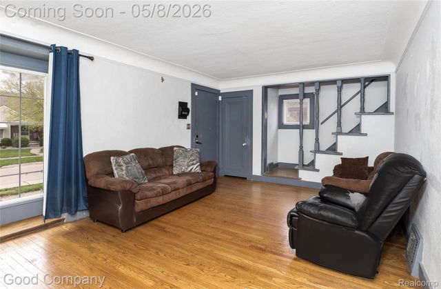 15223 Thomas Avenue, Allen Park, MI 48101