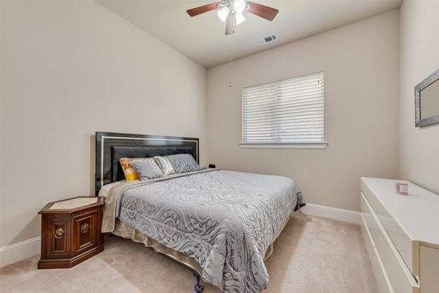 402 Ridgewood Drive, Lewisville, TX 75067