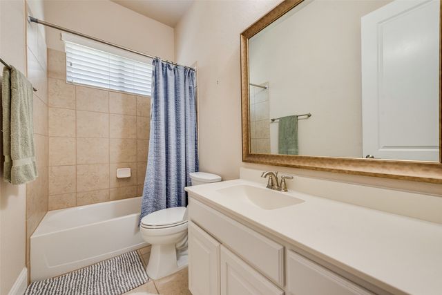 402 Ridgewood Drive, Lewisville, TX 75067