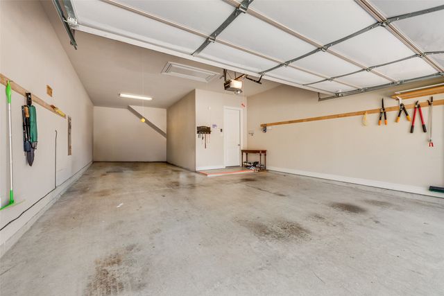 402 Ridgewood Drive, Lewisville, TX 75067