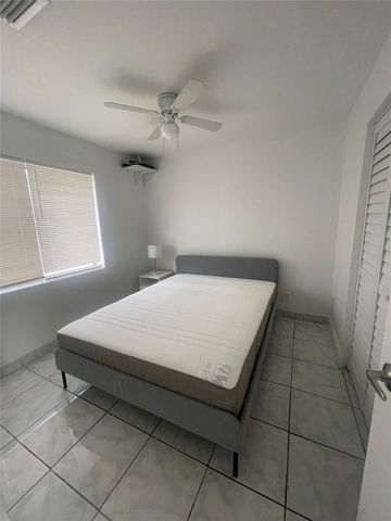 1135 NE 15th Avenue, Fort Lauderdale, FL 33304