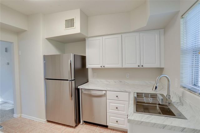 434 E ESTHER STREET, Orlando, FL 32806