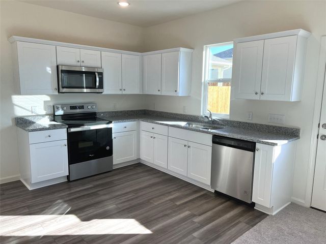 1901 Chapel Hill Road, Princeton, TX 75407