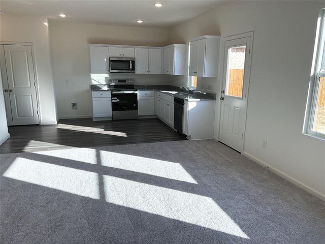 1901 Chapel Hill Road, Princeton, TX 75407