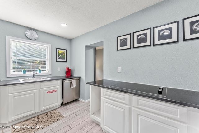 450 S Brevard Avenue, Cocoa Beach, FL 32931