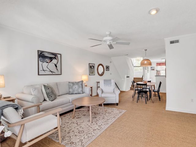 4999 Highway 17 Business Unit 106, Murrells Inlet, SC 29576