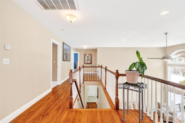 5 Beaver Pond Court, Stony Point, NY 10980