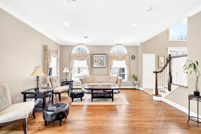 5 Beaver Pond Court, Stony Point, NY 10980