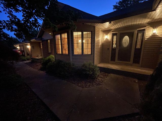 8335 Byron Garden Drive, Byron Center, MI 49315