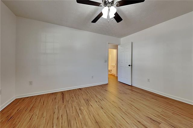 3194 Watson Meadow Lane, Loganville, GA 30052