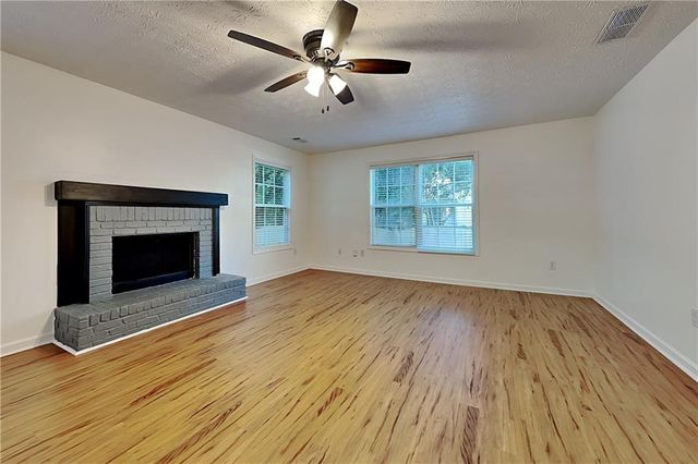 3194 Watson Meadow Lane, Loganville, GA 30052