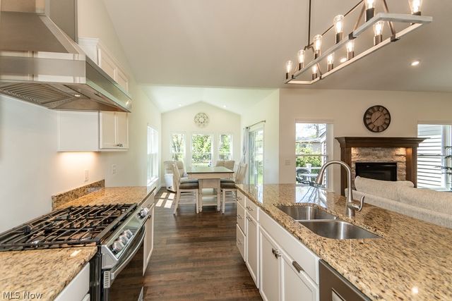 8418 Bedaos Drive, Willoughby, OH 44094