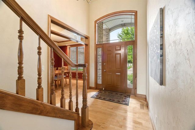 2917 E FALLCREEK LANE, Appleton, WI 54913
