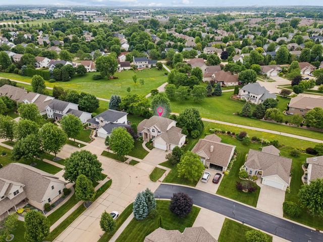2917 E FALLCREEK LANE, Appleton, WI 54913