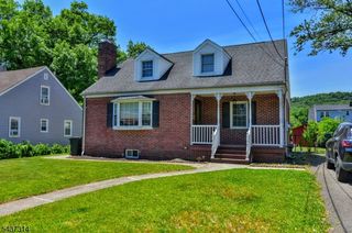 11 Onyx Ter, North Haledon Boro, NJ 07508