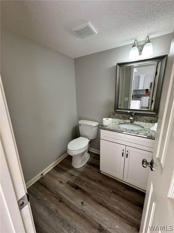 1062 Fairfax, Tuscaloosa, AL 35406