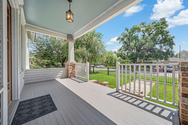 2009 Arlington Street, Houston, TX 77008