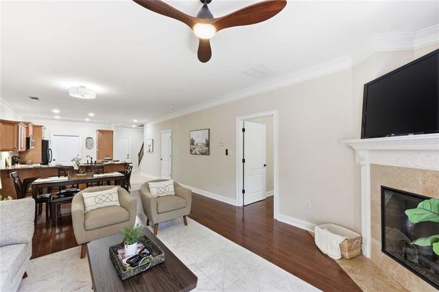 2826 Fox Wood Lane 2, Gainesville, GA 30504