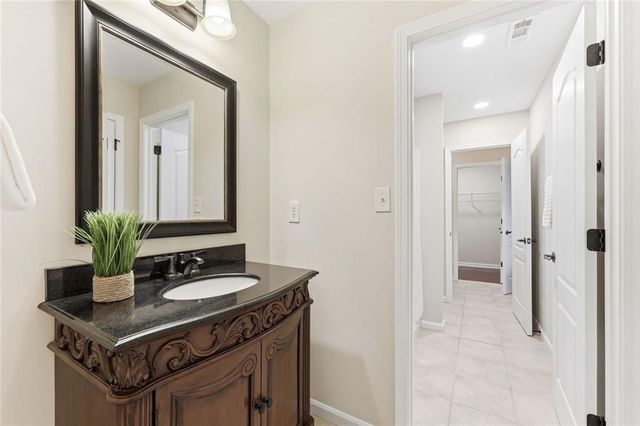 2826 Fox Wood Lane 2, Gainesville, GA 30504