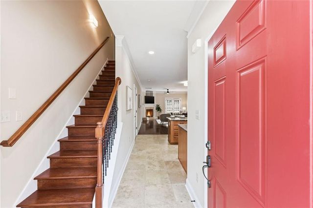 2826 Fox Wood Lane 2, Gainesville, GA 30504