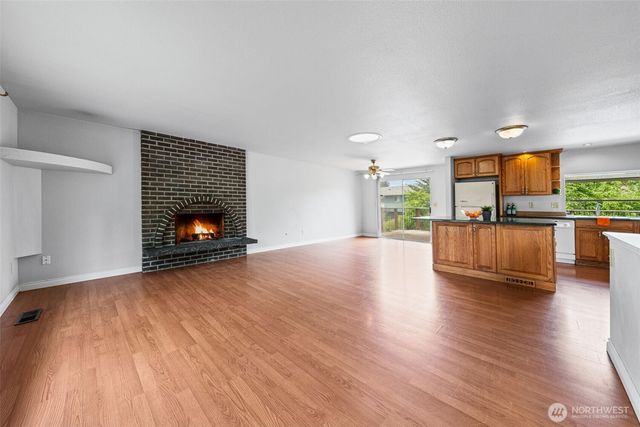 12220 SE 217th Place, Kent, WA 98031