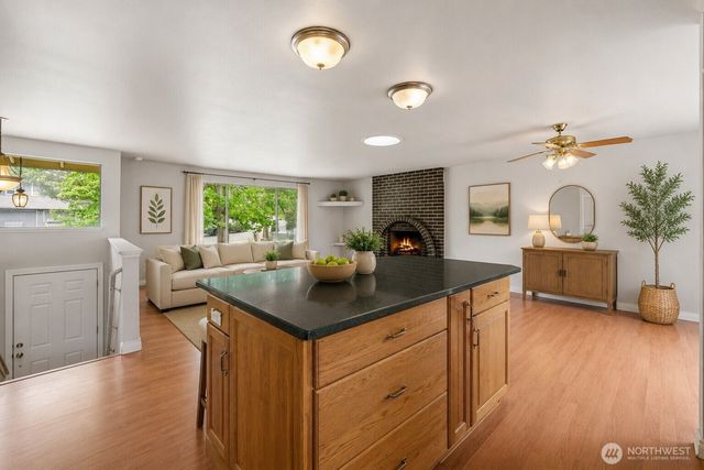 12220 SE 217th Place, Kent, WA 98031