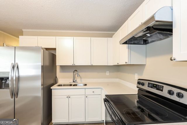 8270 Attleboro Drive, Jonesboro, GA 30238