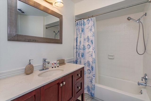 3676 SOUTHPOINTE DRIVE U2, Orlando, FL 32822
