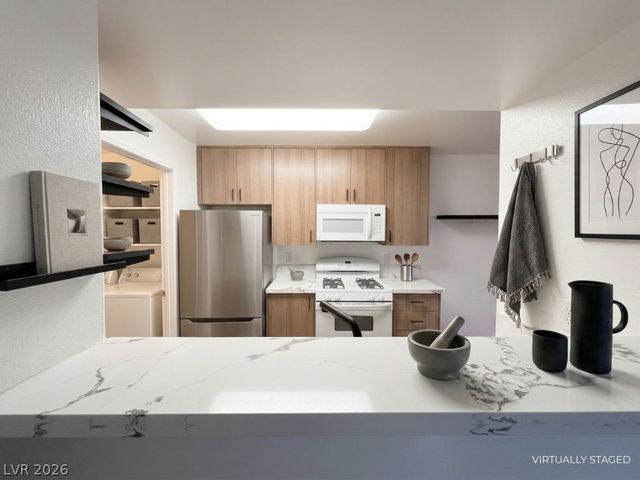 7885 West Flamingo Road 1161, Las Vegas, NV 89147