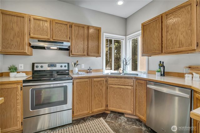 4004 70th Avenue NW, Gig Harbor, WA 98335
